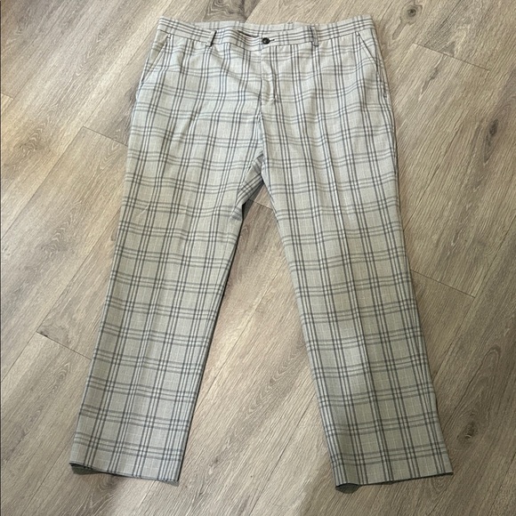 Tommy Hilfiger Men's Plaid Gray Pants - Picture 2 of 7